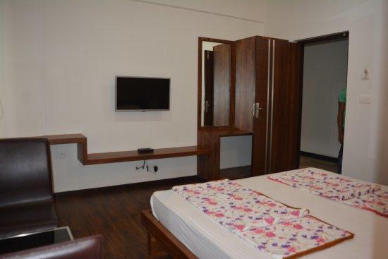 Ashirwad Comforts Hotel Kalasa Eksteriør billede